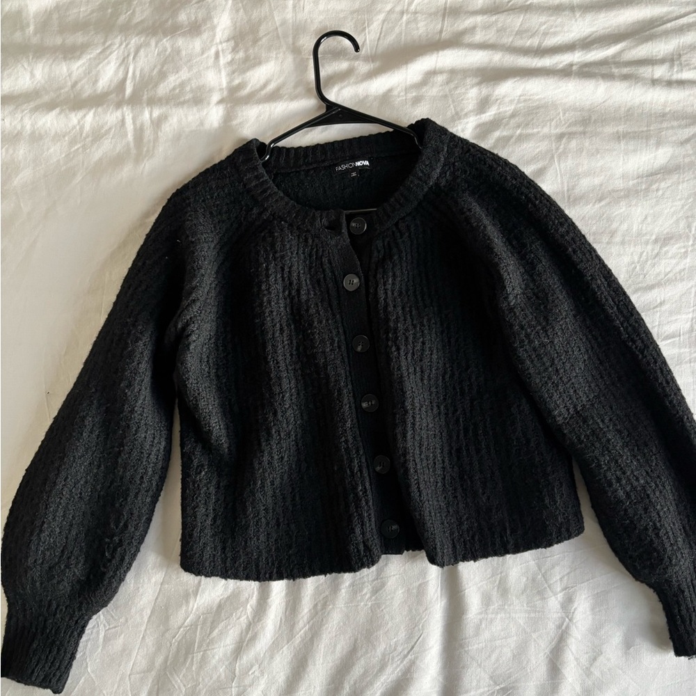 Black Cardigan with balloon sleeves